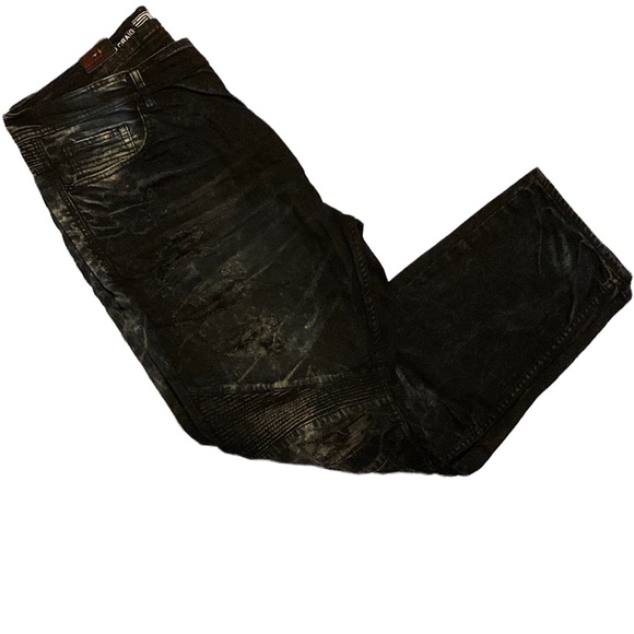 Ripped Jeans - Picture 2 of 3